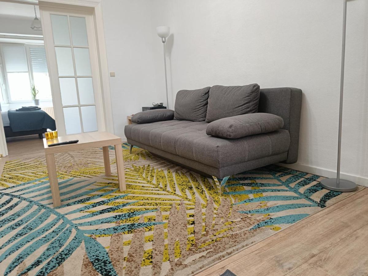 The Brussels-Laken Appartement - Hizvo