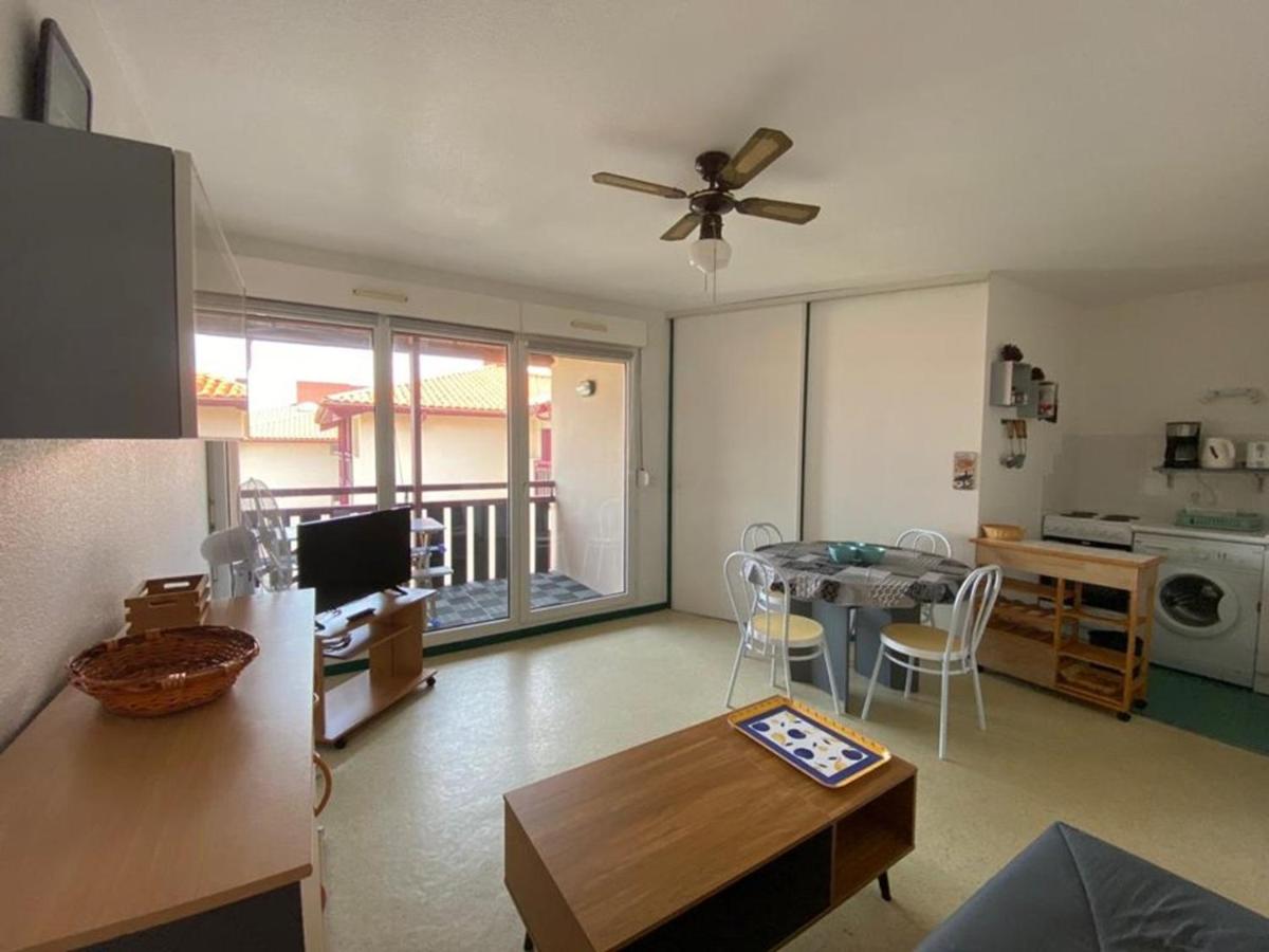 Appartement à Hossegor, à 30m de la plage avec piscine et parking souterrain - FR-1-413-135 - Housity