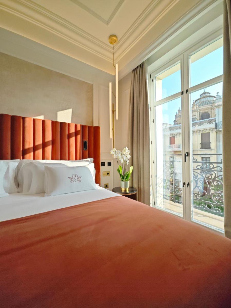 Cama o camas de una habitación en Palacio Gran Vía, a Royal Hideaway Hotel