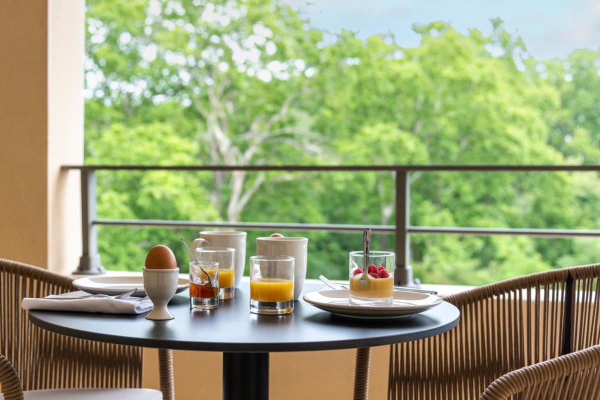 Nourriture dans l'hôtel ou à proximité