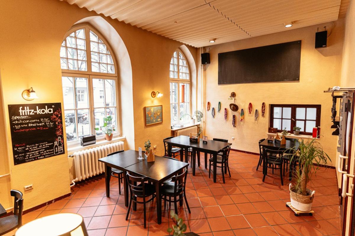 Tagungs und Gästehaus St Georg - Housity