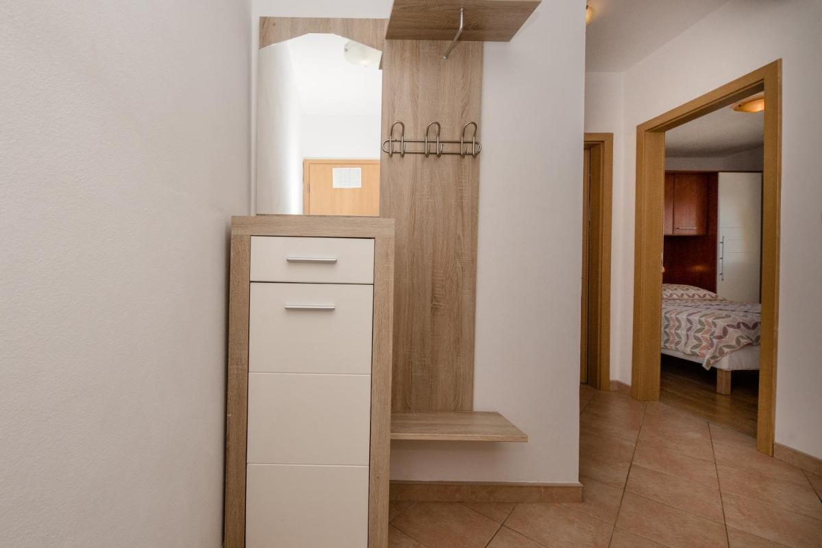 Casa Surya - Apartments with sea view and swimming pool - Housity