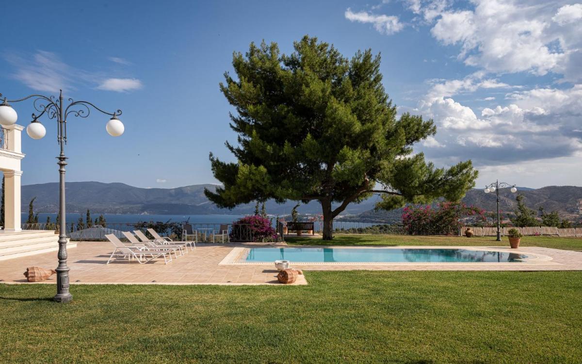 Villa Fantasia Isthmia - Housity
