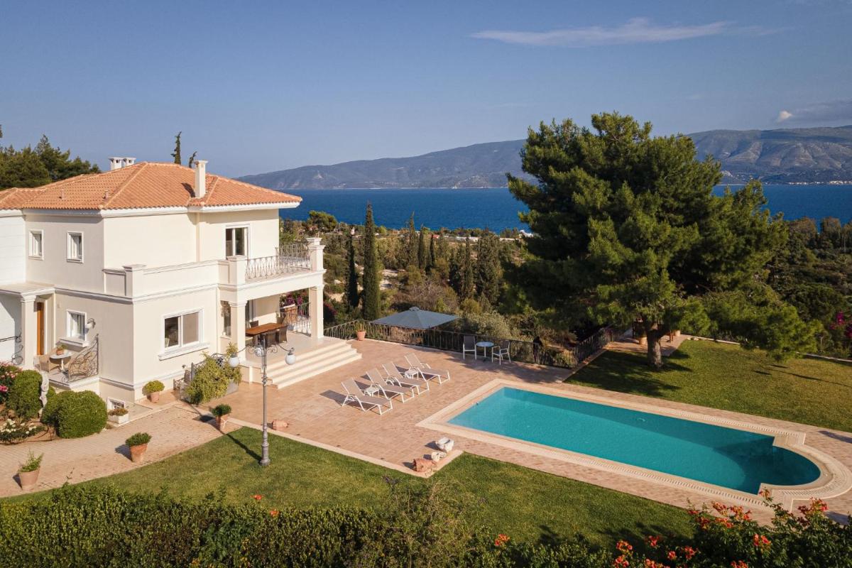 Villa Fantasia Isthmia - Housity