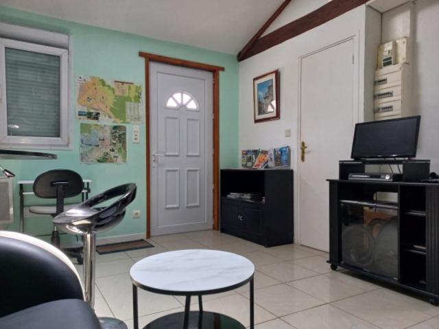 Jacques et Paola Chanis - Housity