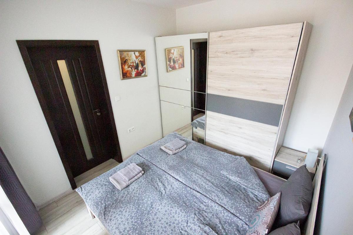 Vera by RV Apartments - Housity
