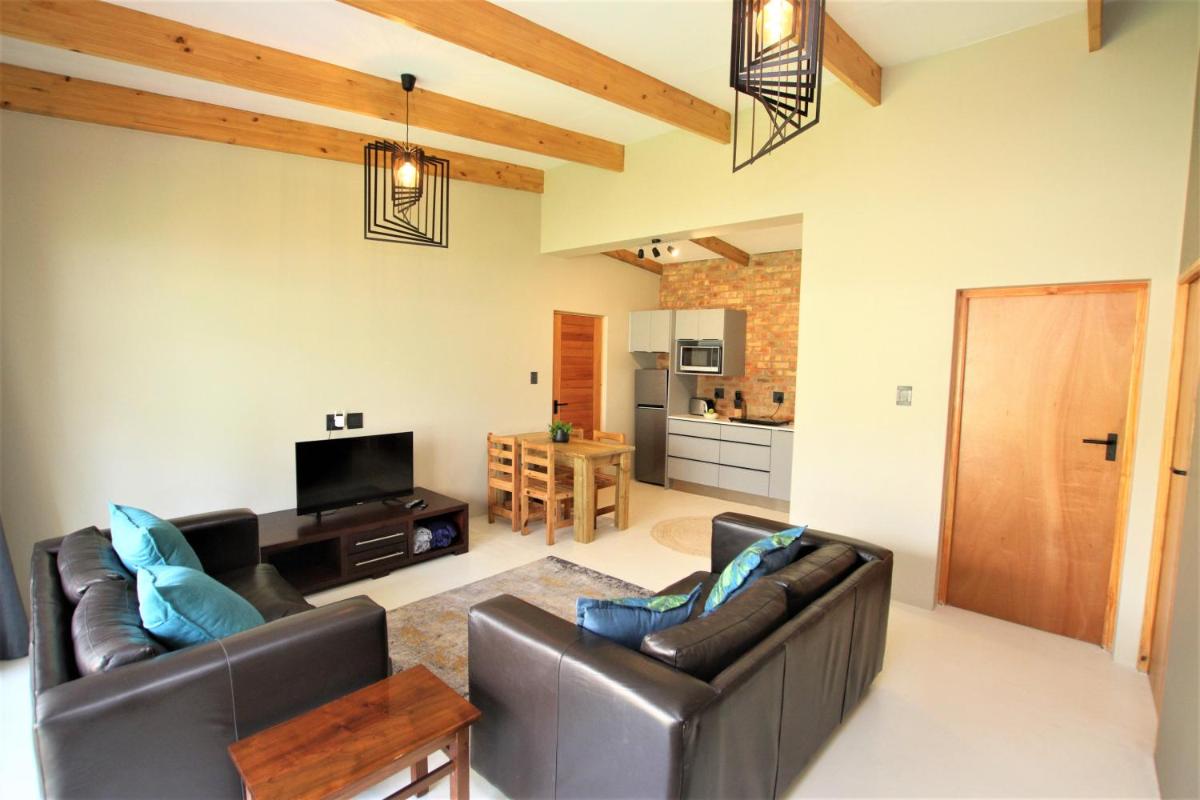 Garden Flat - Walk To The Beach (no load shedding) - Hizvo