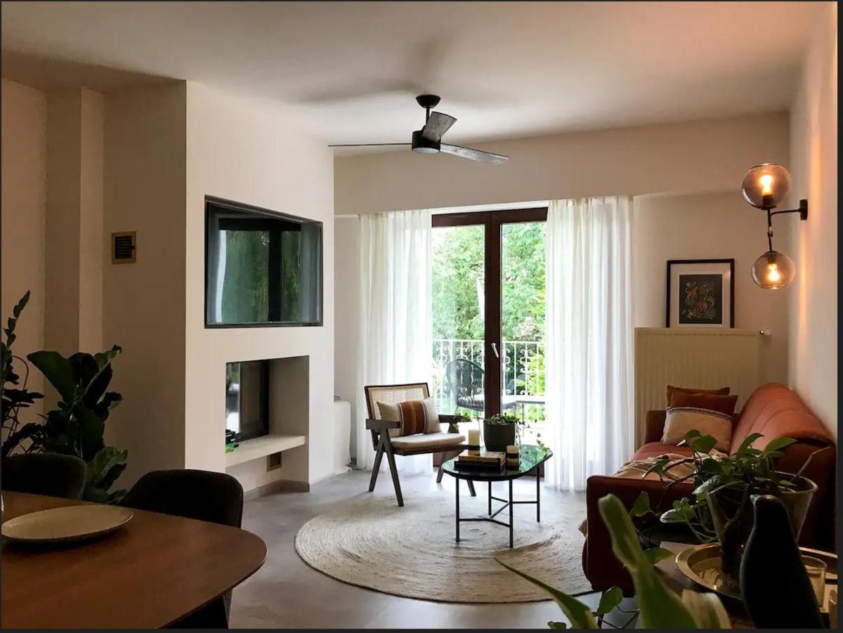 Suitetrails - Green Haven - Guest Room in Mid Century Modern Homestay Apt Luxembourg