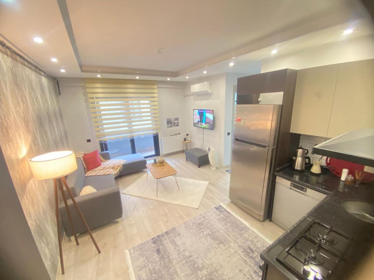 Beautiful house close to the sea in the center of MERS?N - Housity