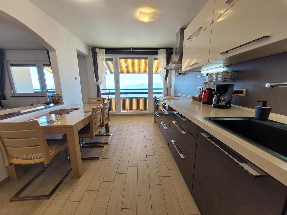 Apartment Karla - Housity