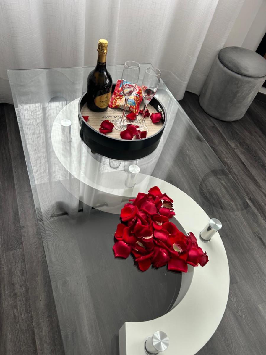Appart de Luxe tout confort jusqu a 4 personnes - Housity