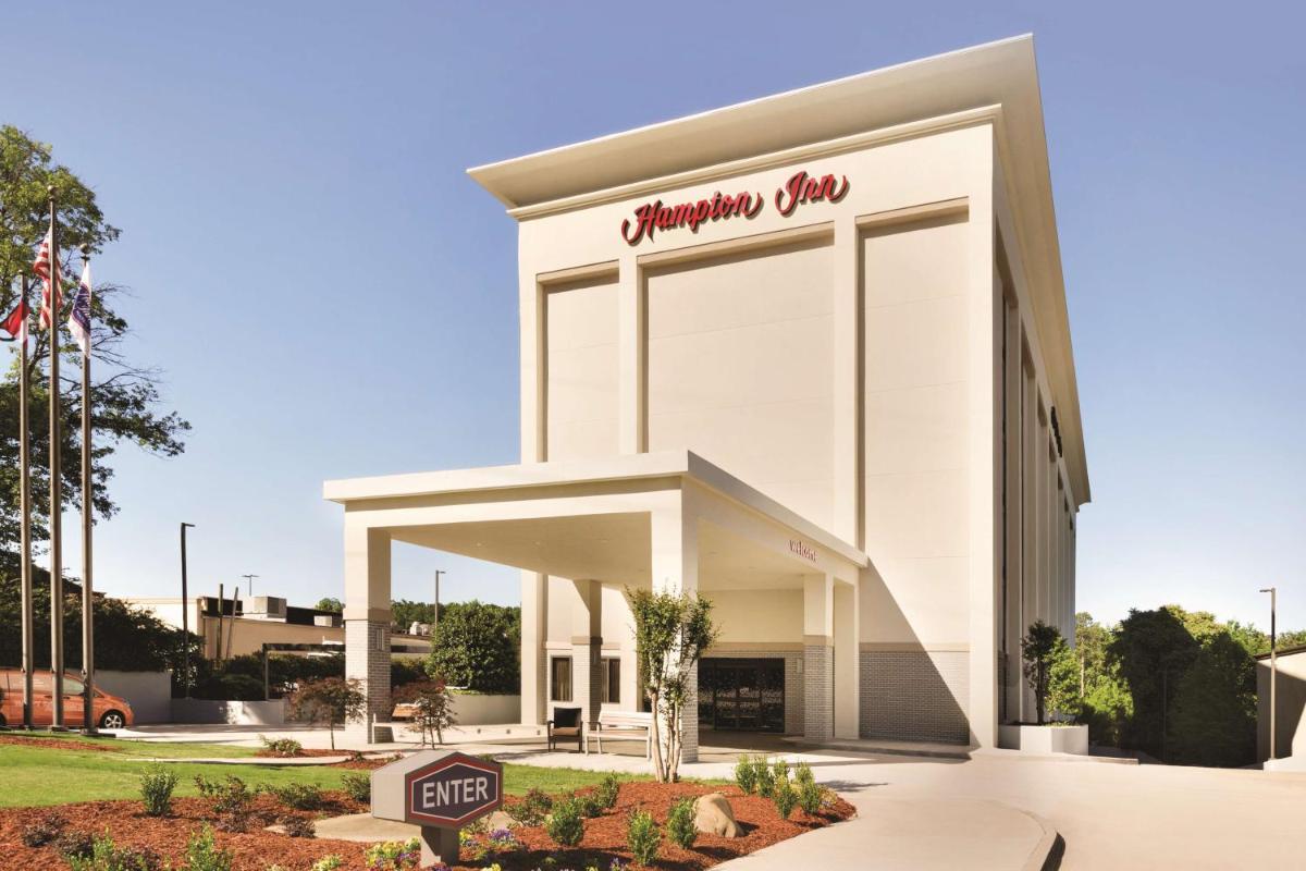 Hampton Inn Atlanta-Buckhead - Housity