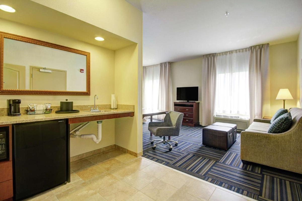 Suitetrails - Hampton Inn and Suites Alexandria