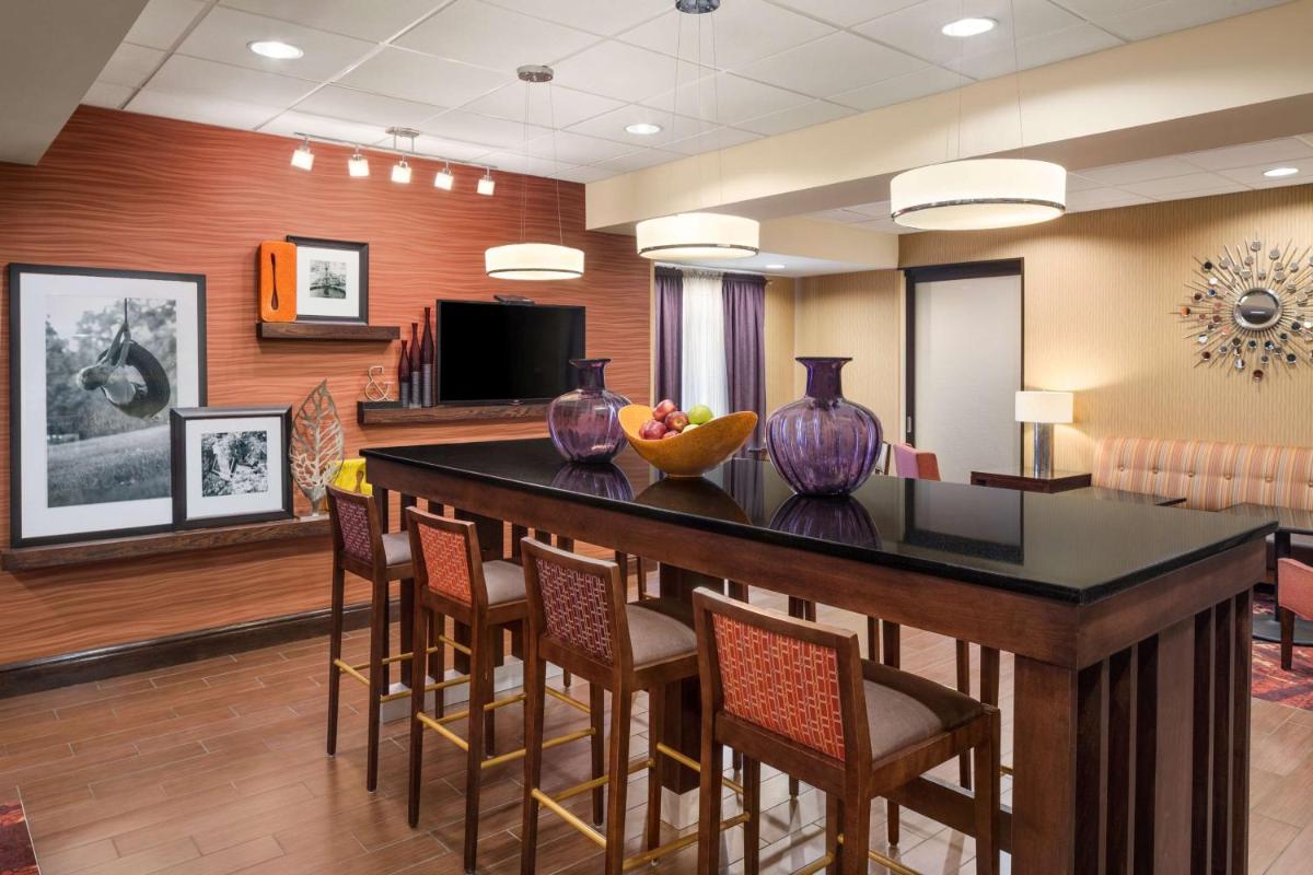 Suitetrails - Hampton Inn Belle Vernon