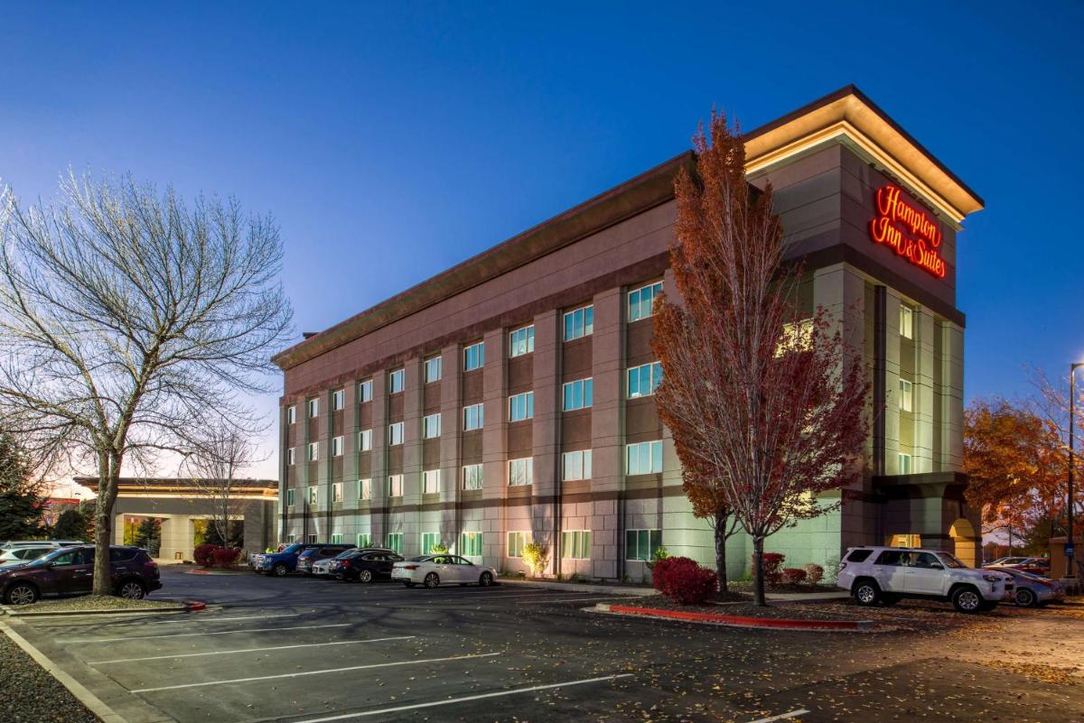 Hampton Inn & Suites Boise/Spectrum - Housity