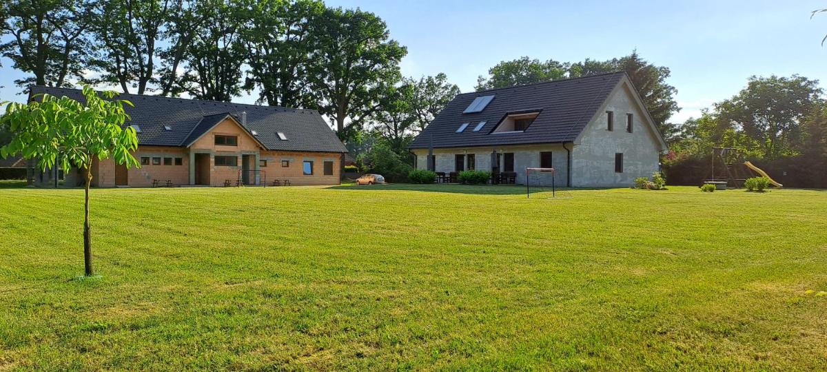 Apartmány Adieu 2 - Housity