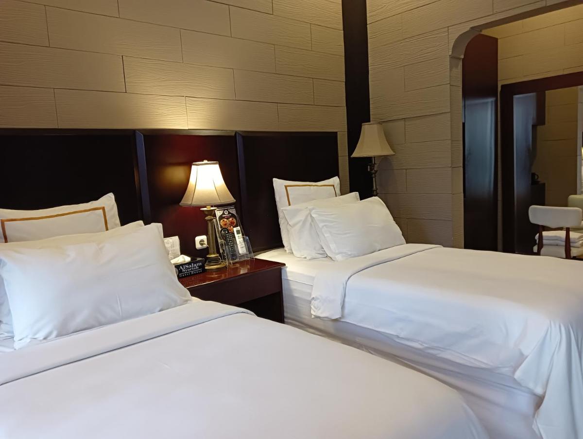 Alsalam Syariah Guesthouse - Housity
