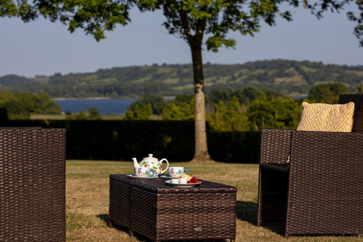 Kingsley Lake View - Housity