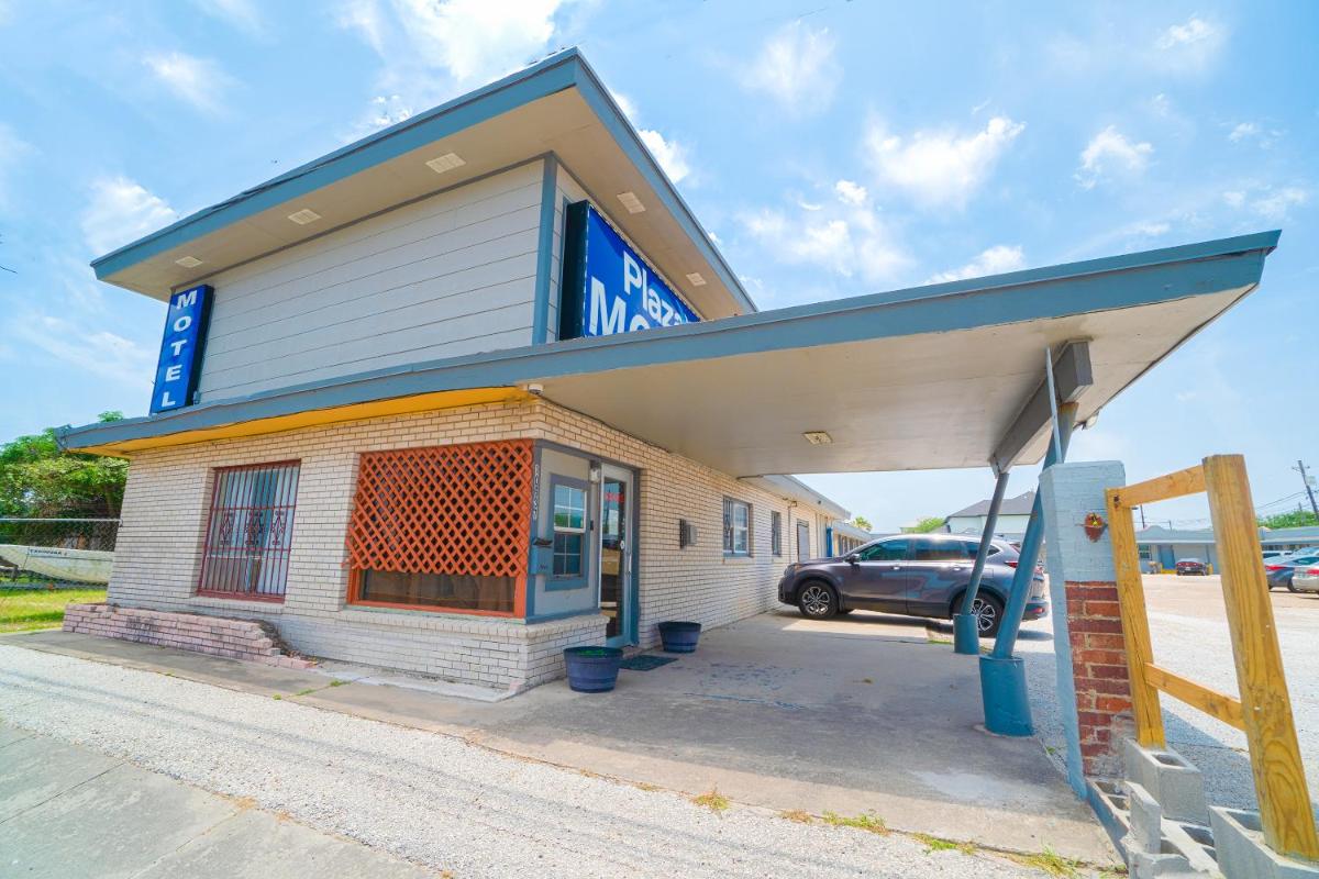 Plaza Motel Corpus Christi by OYO - Housity