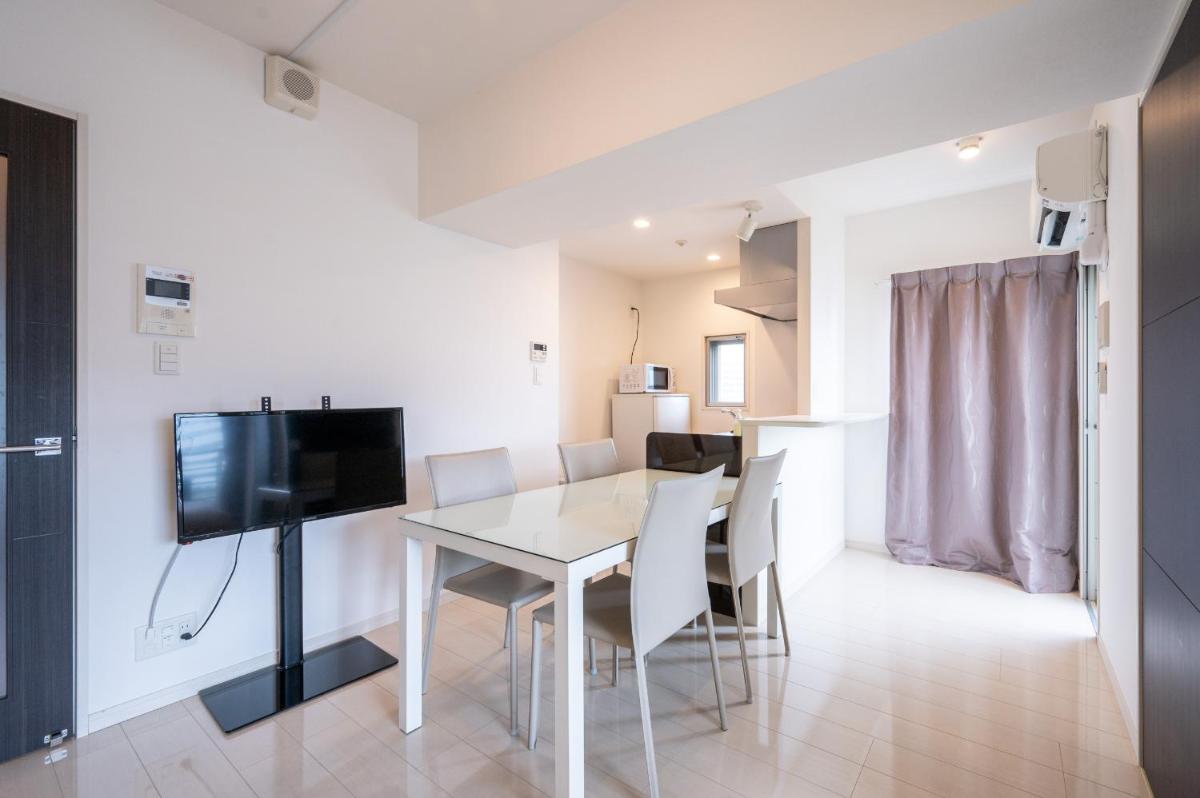 Residence Hotel Hakata 8 - Housity