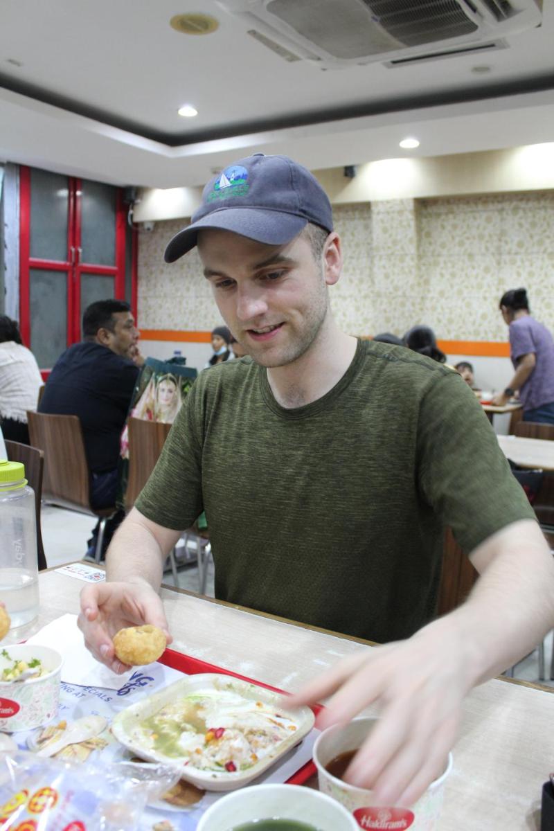 Suitetrails - Friends Hostel by Backpackers Heaven- New Delhi Railway Station - Paharganj