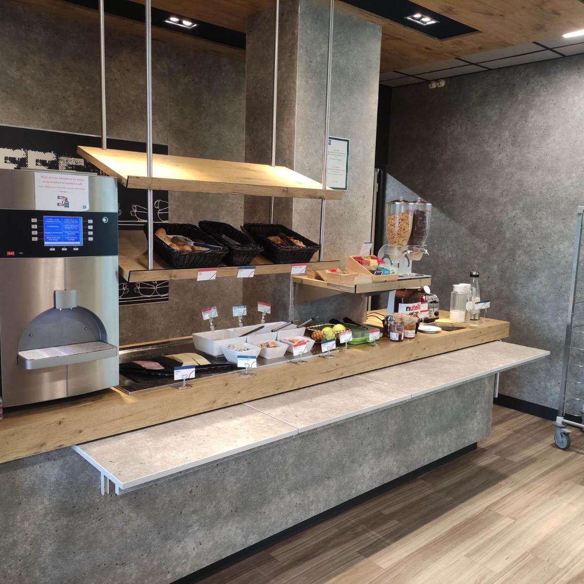 ibis budget Tours Centre Gare et congrès - Housity