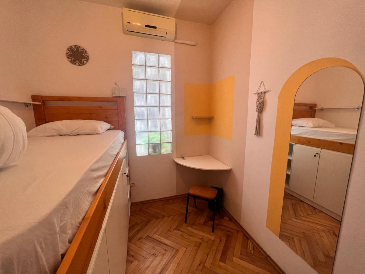 Trip'n'Hostel Chill Zone - Housity