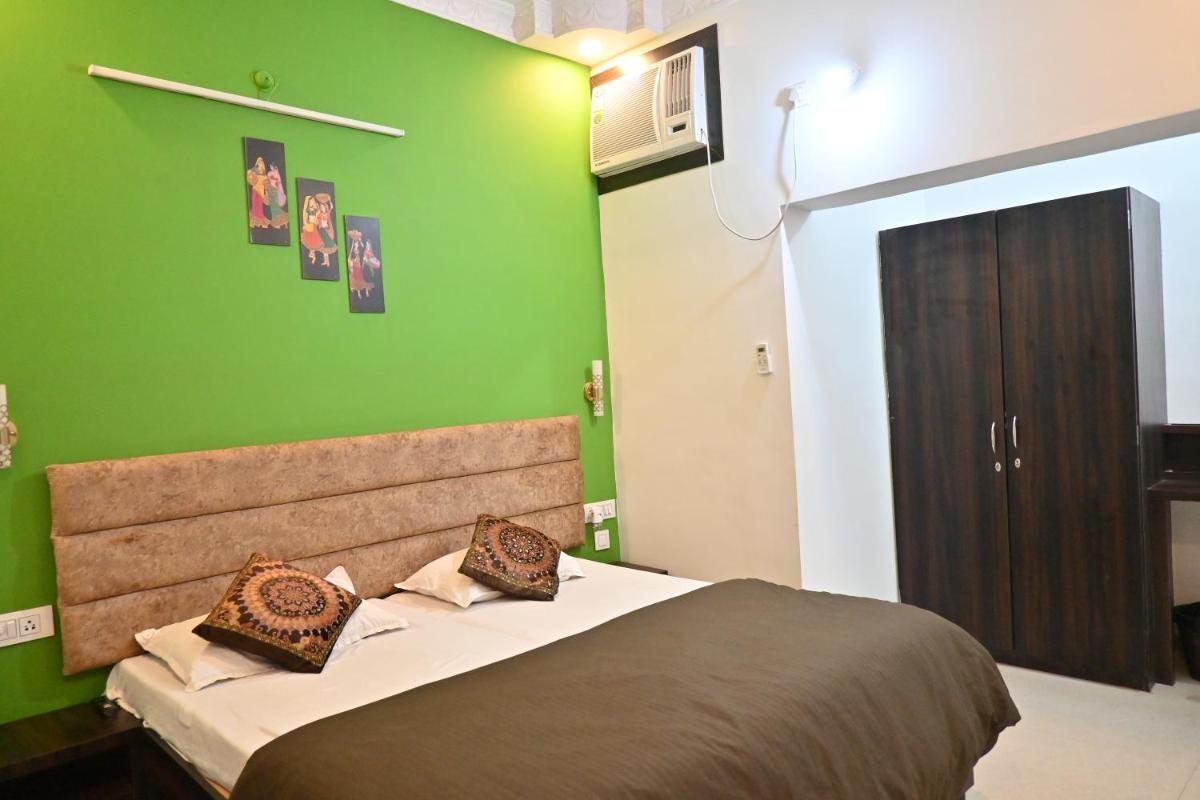 K & K Hotel - Housity