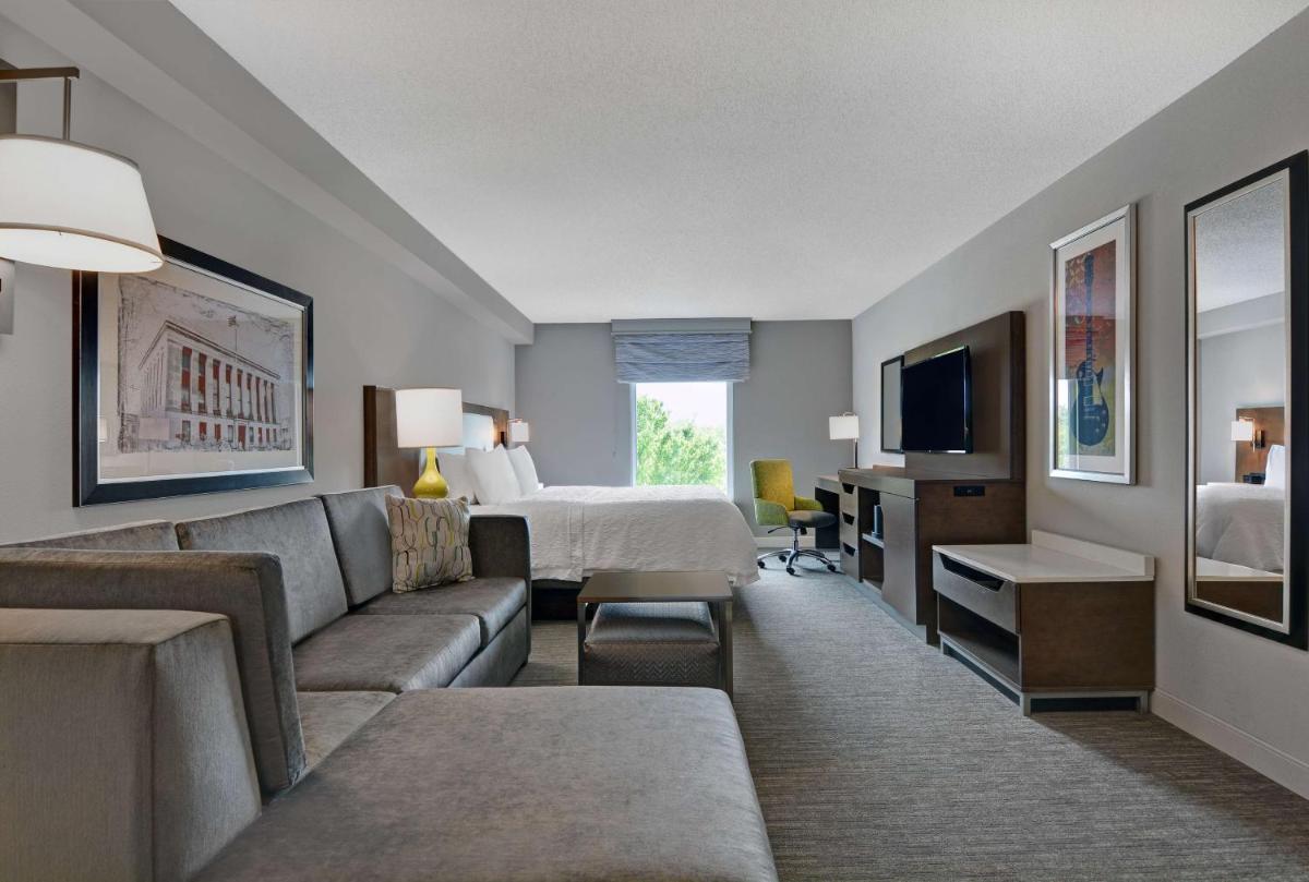 Hampton Inn Gallatin - Housity