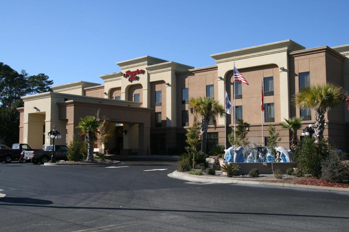 Hampton Inn Hinesville - Housity