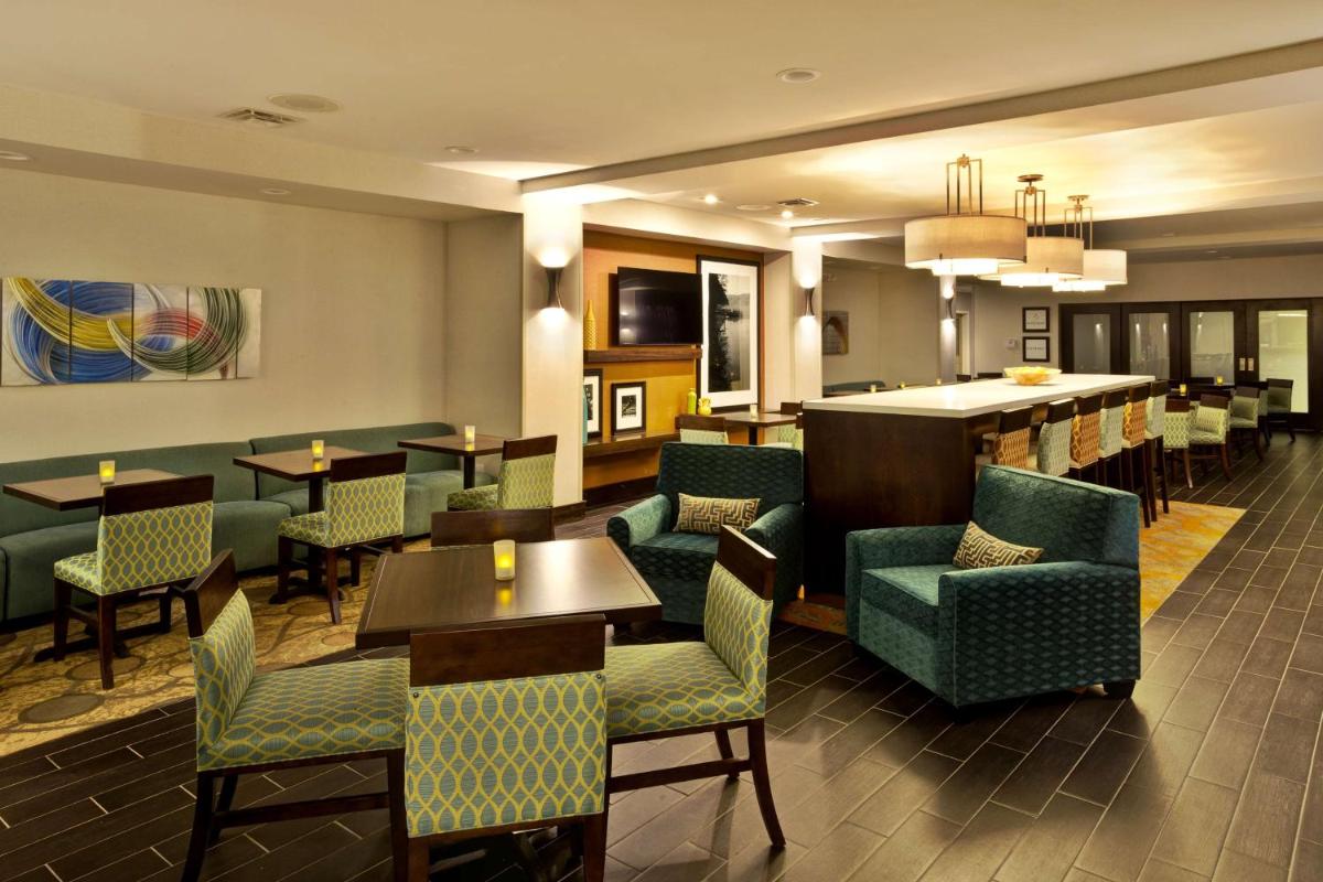 Hampton Inn Niagara Falls/ Blvd - Housity