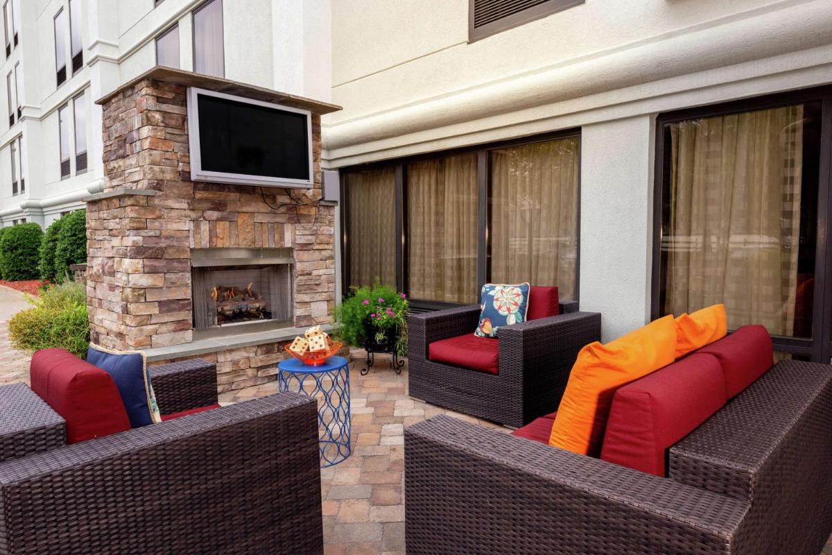 Suitetrails - Hampton Inn Winston-Salem Hanes Mall