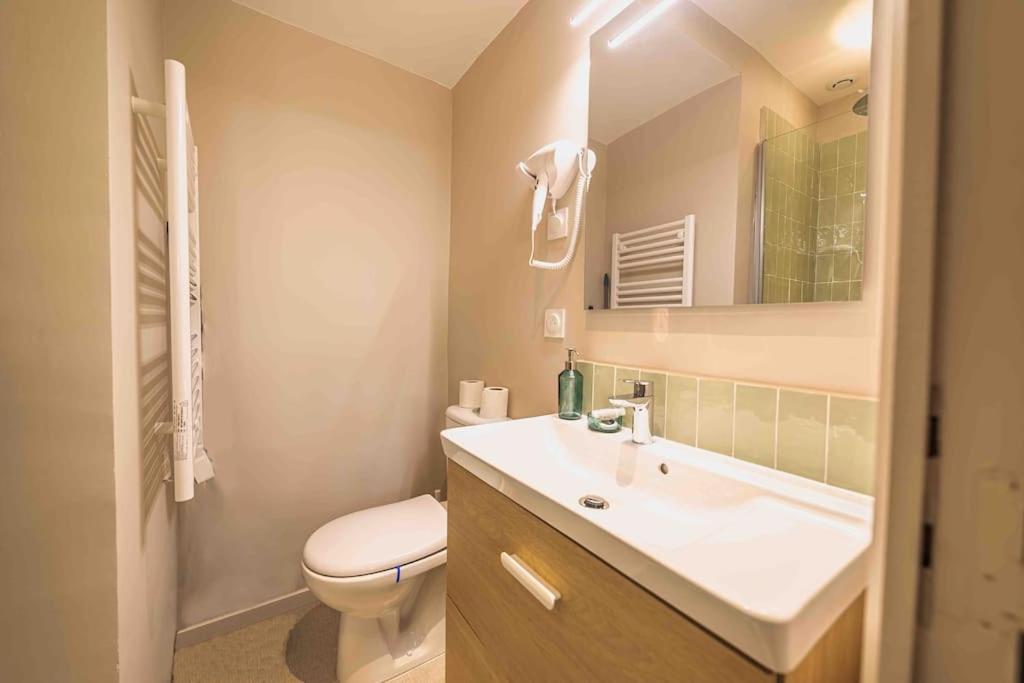Le Palm Appartement élégant & Design En Bord Rivière - Housity