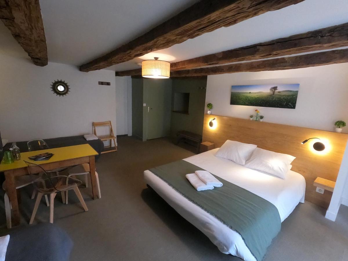 La Maison - Hôtel & Gîte - Housity