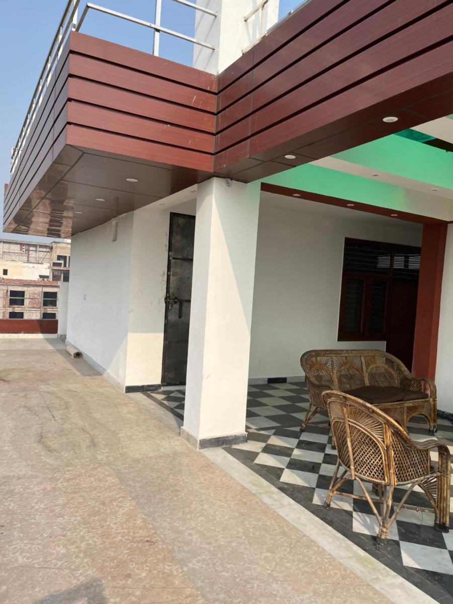SRH HOTEL - Housity