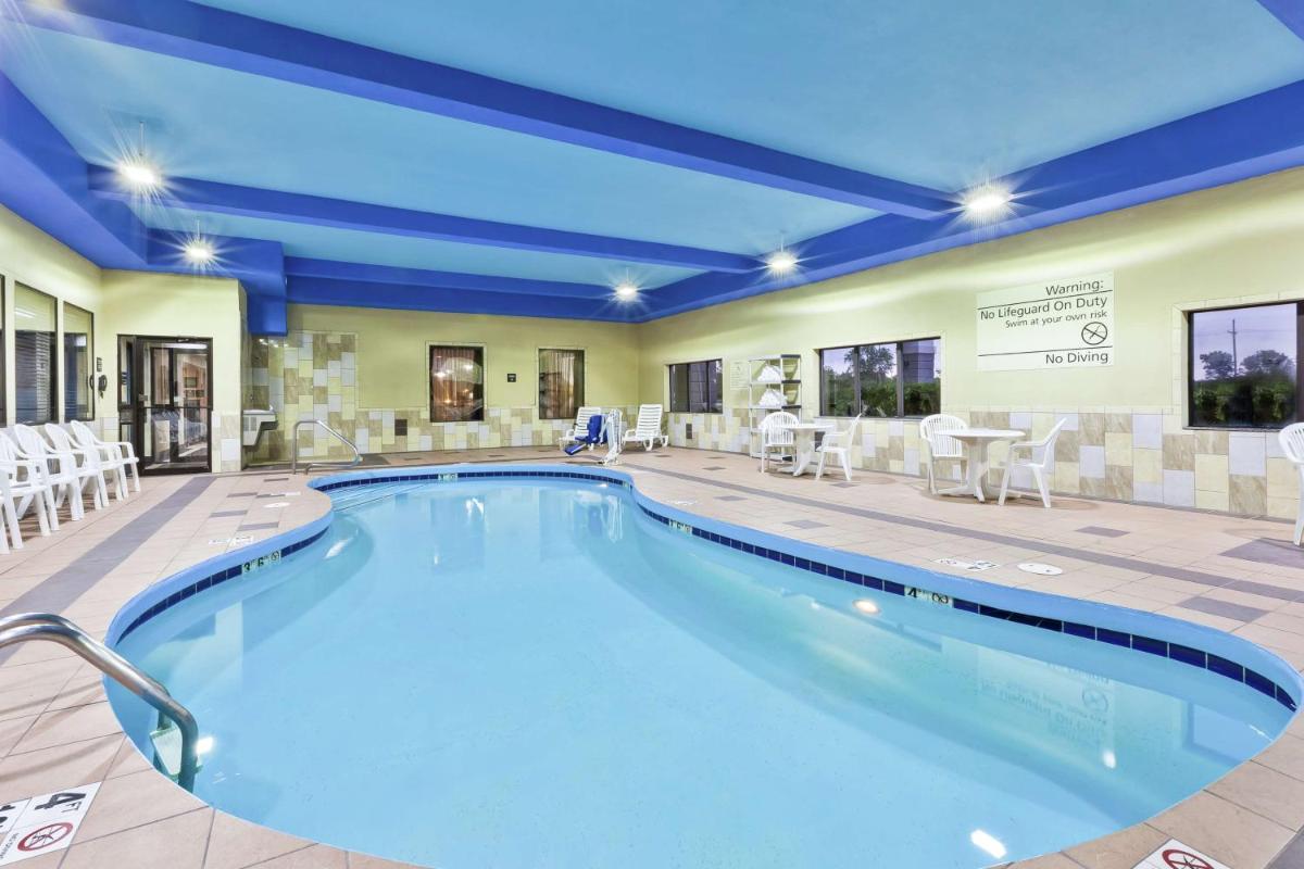 Hampton Inn Monroe - Housity
