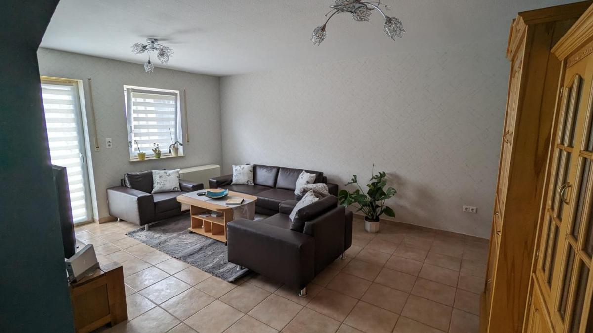 Baldwin's Home Away from Home - Housity