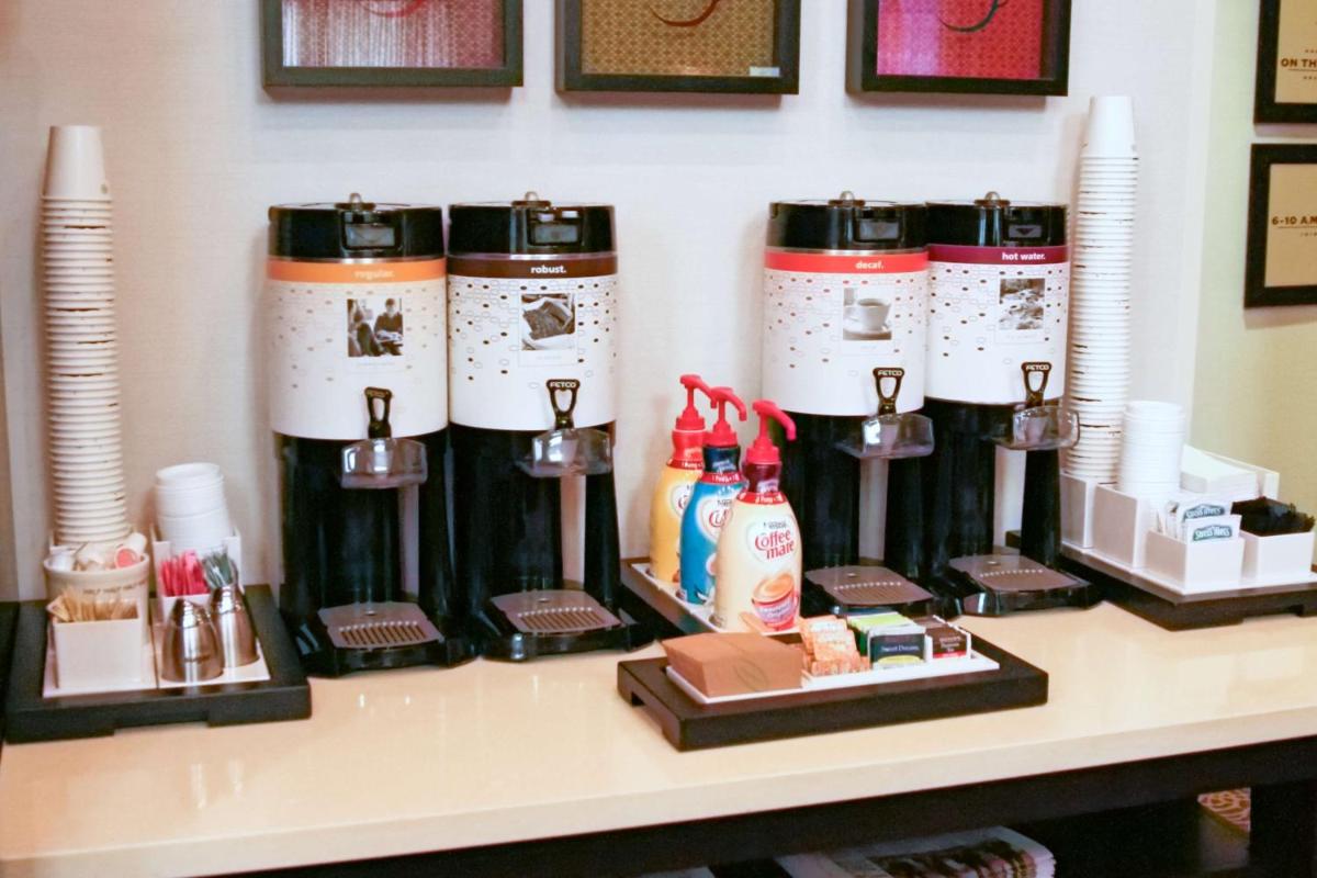 Hampton Inn Raynham-Taunton - Housity