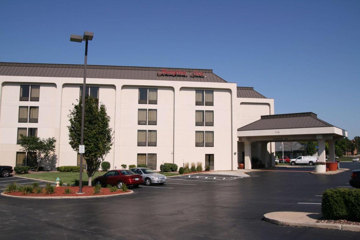 Hampton Inn St Charles St Peters - Housity
