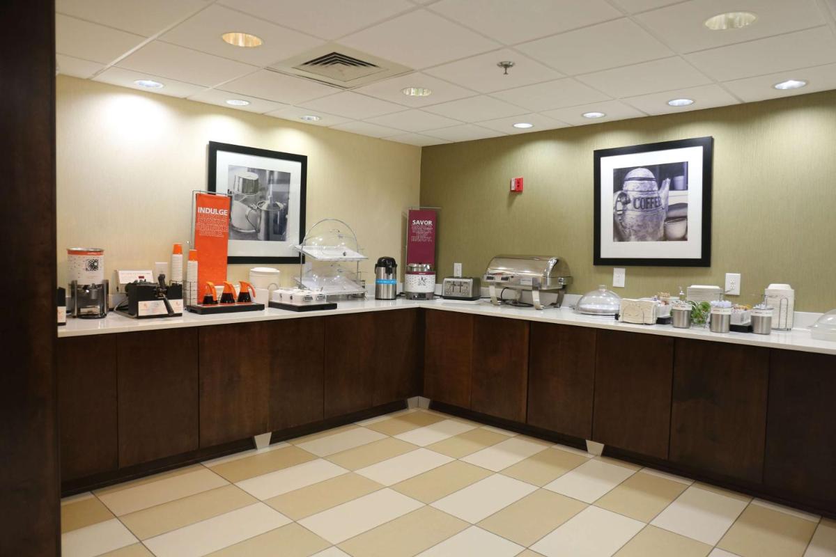 Hampton Inn Sumter - Housity