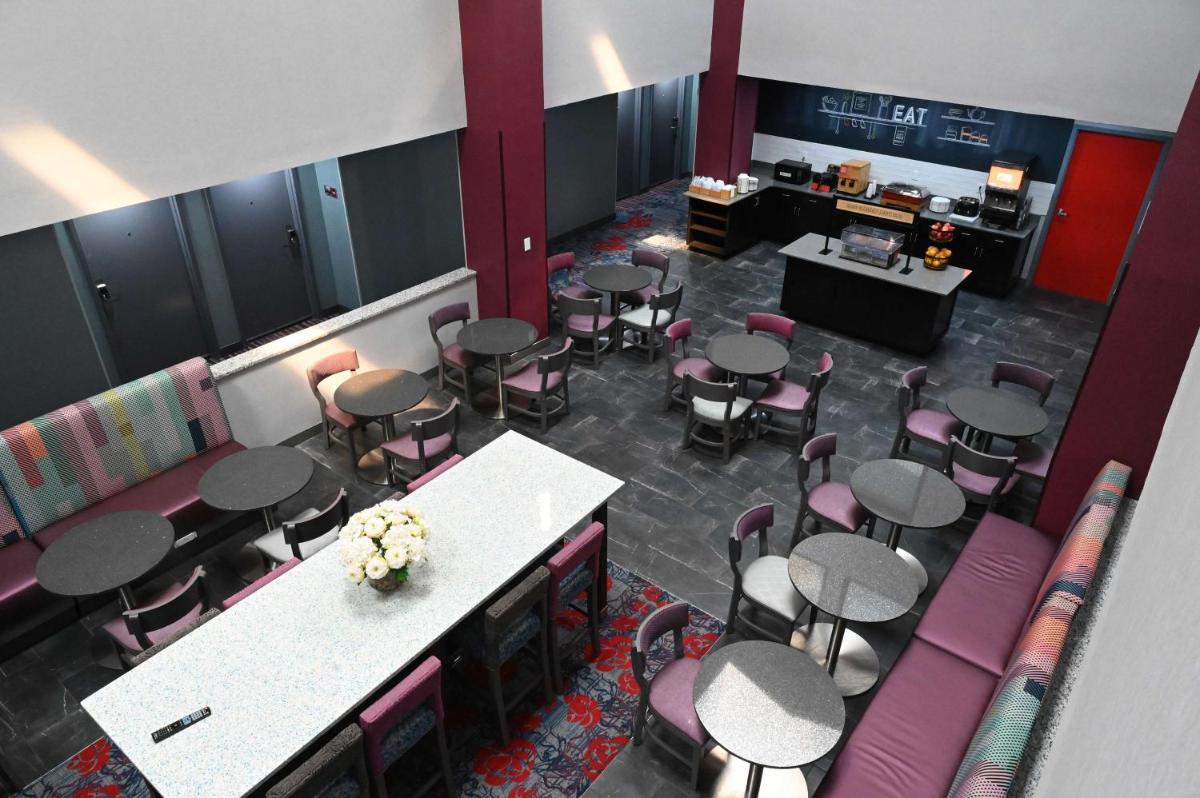 Hampton Inn Valdosta/Lake Park Area - Housity