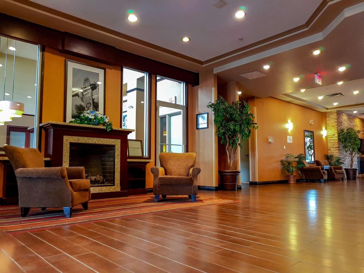 Hampton Inn & Suites by Hilton Edmonton International Airport - Housity