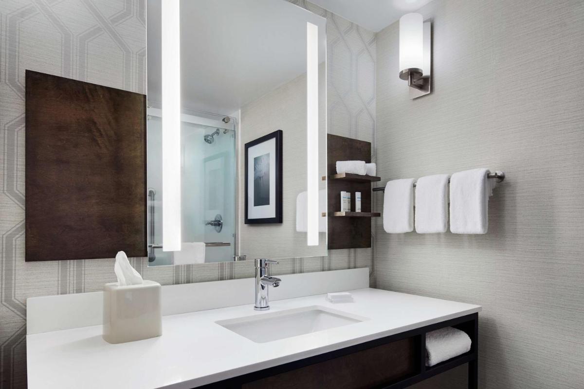 Hilton Garden Inn Allentown West - Housity