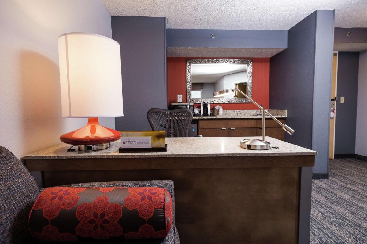 Hilton Garden Inn Atlanta Marietta - Housity