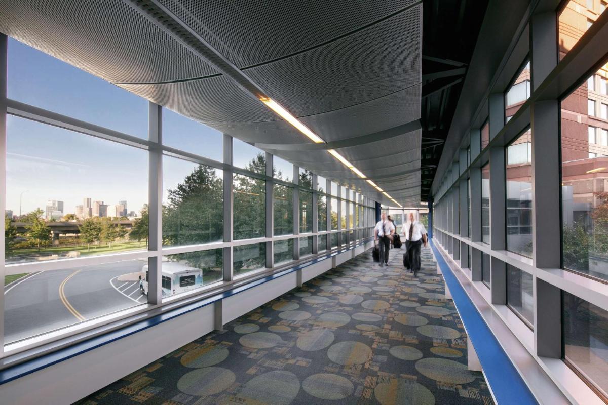 Hilton Boston Logan Airport - Housity