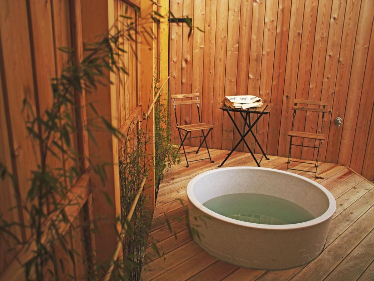 Casita Colombia - Glamping v Brdech - Příbram - Housity