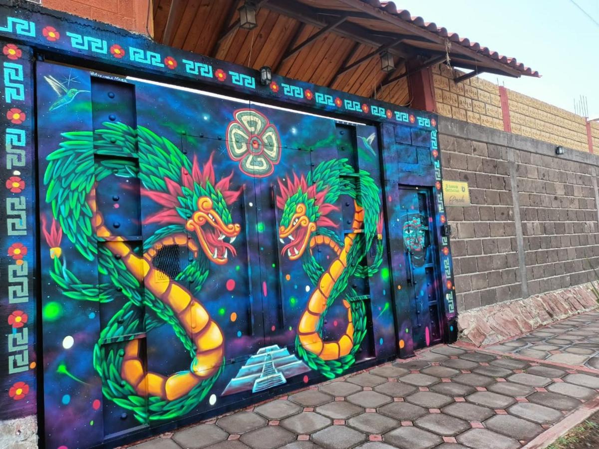 El Sueño de Quetzalcoatl - Housity