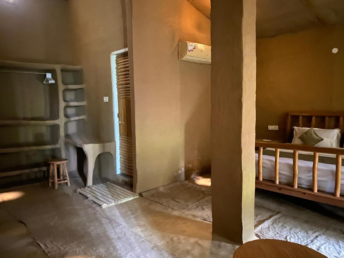 Virsaa - The Captain's Mud Retreat - Housity