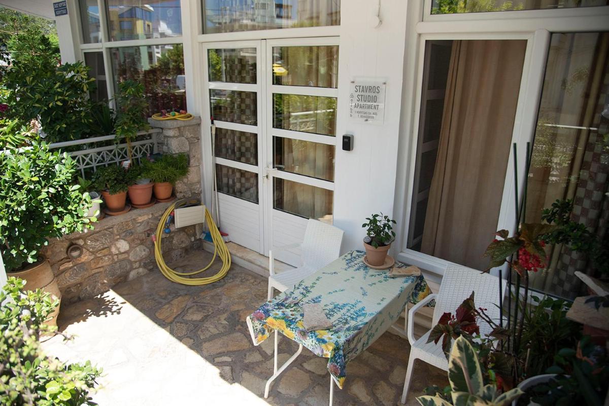 STAVROS Studio Apartment in kos town - Housity
