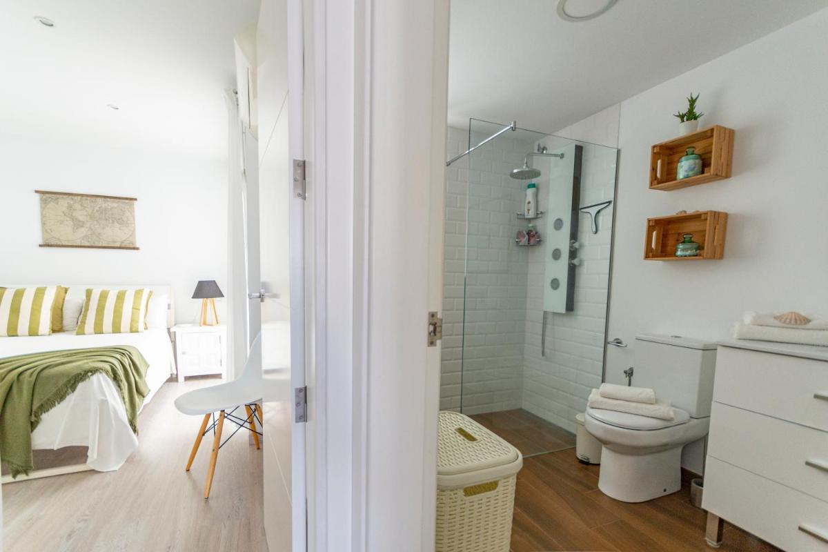 Amplio apartamento recién reformado - Housity